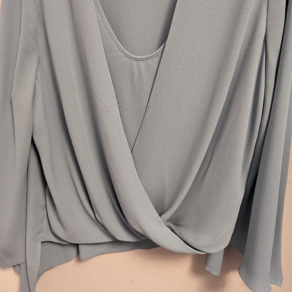 BCBG blouse - Picture 2 of 5